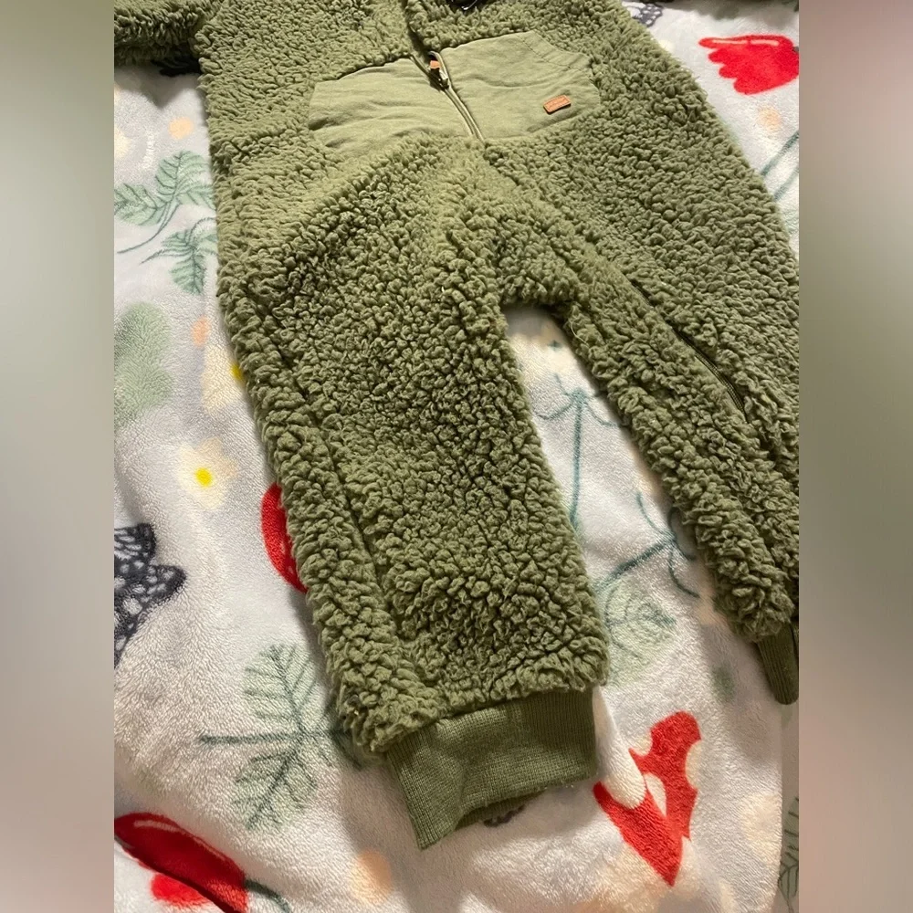 NWT Seven for All Mankind Baby Sherpa Snowsuit